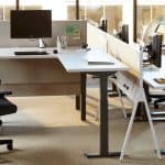 Stand-up workstation by Knoll